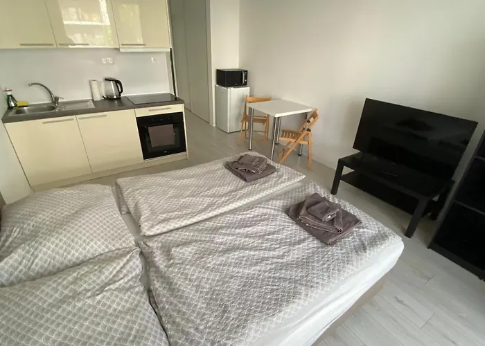 Apartament 1 With Terrace, Slnecnice Bratislava