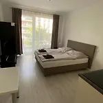 1 With Terrace, Slnecnice Apartment Bratislava