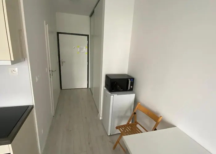 Apartament 1 With Terrace, Slnecnice